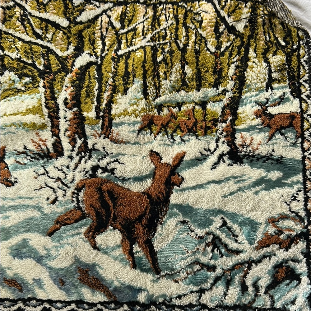Deer tapestry from 1960 - Picture 2 of 16
